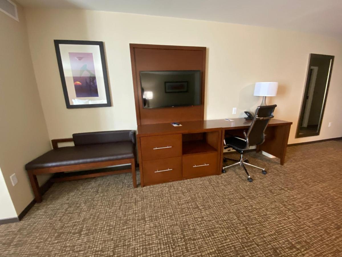 Comfort Suites Midland West Luaran gambar